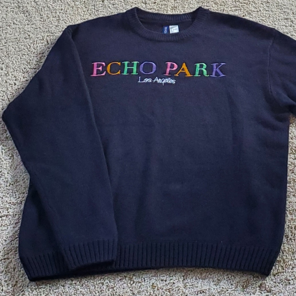 H&M - LARGE BLUE ECHO PARK SWEATER